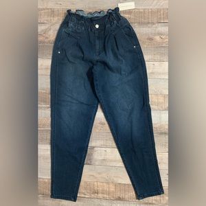 Vintage America Blue Jeans Size 4 Boyfriend/skinny Leg Cut